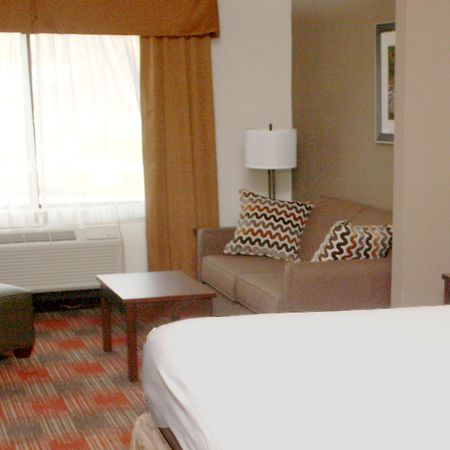 Holiday Inn Express & Suites Cumberland - La Vale By Ihg Exterior foto